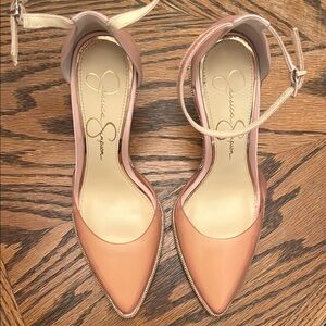 Jessica Simpson Women's Pink and Cream Heels